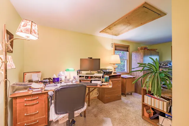 $349,900 | 56 Gross Neck Road, Waldoboro, ME 04572