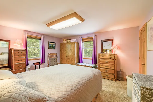 $349,900 | 56 Gross Neck Road, Waldoboro, ME 04572