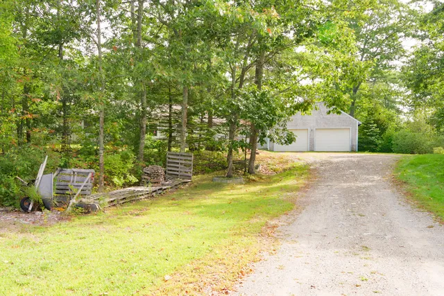 $349,900 | 56 Gross Neck Road, Waldoboro, ME 04572