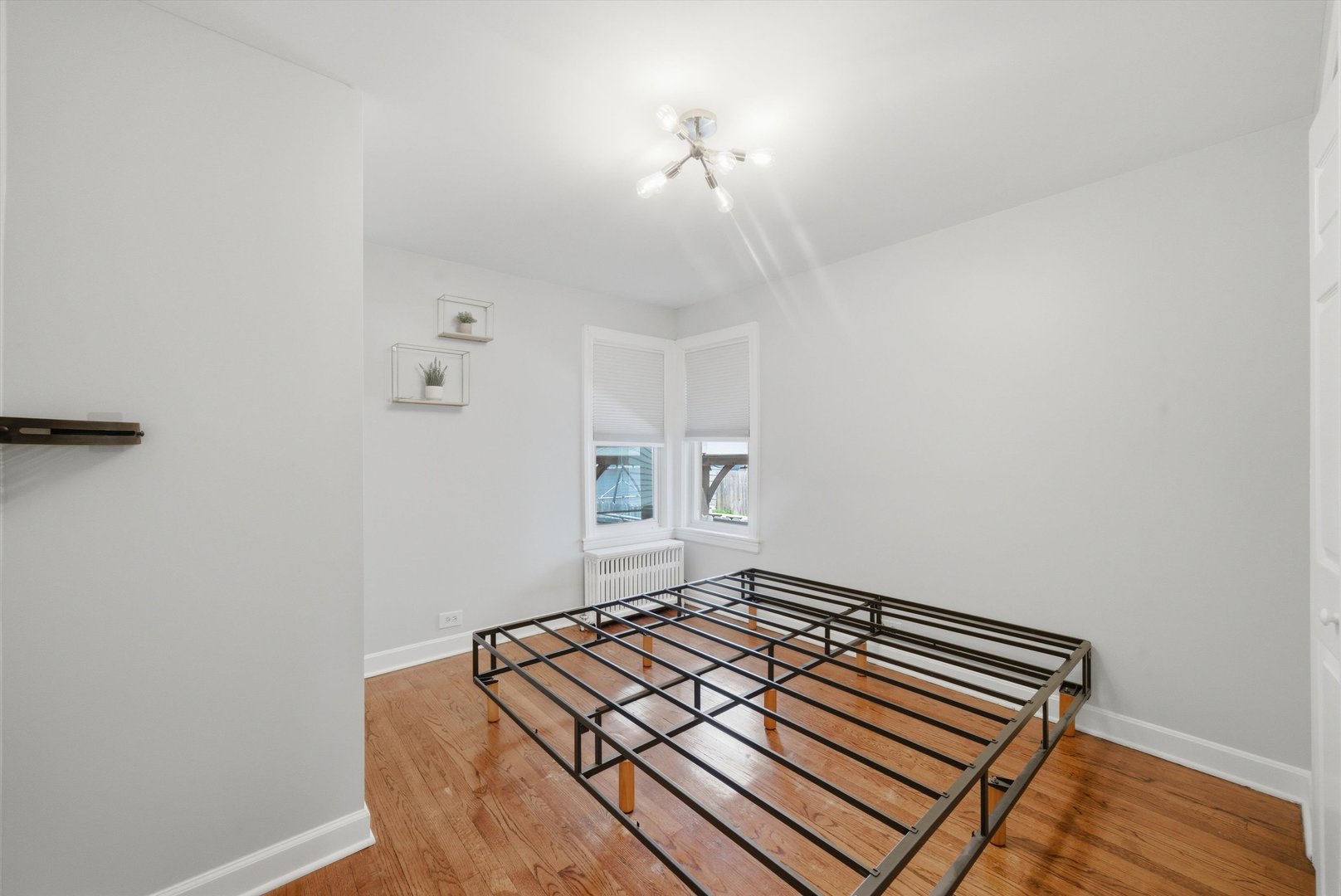 2826 North Rutherford Avenue Chicago, IL 60634 - Photo 8 of 30