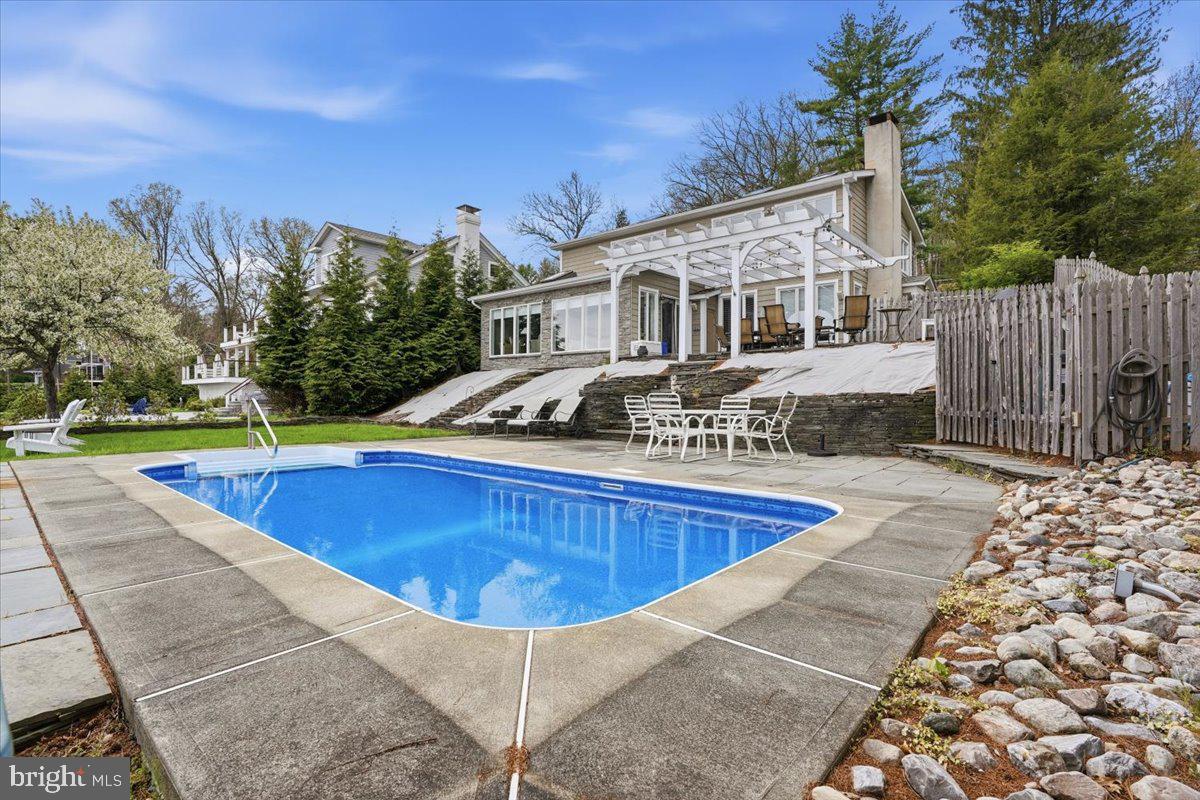 114 Shore Road Tafton, PA 18464 - Photo 104 of 137