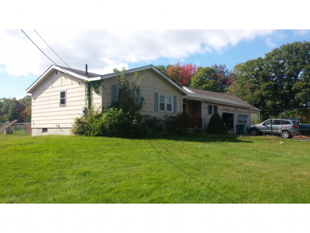 737 Salmon Falls Road Rochester, NH 03868 - Photo 5 of 7