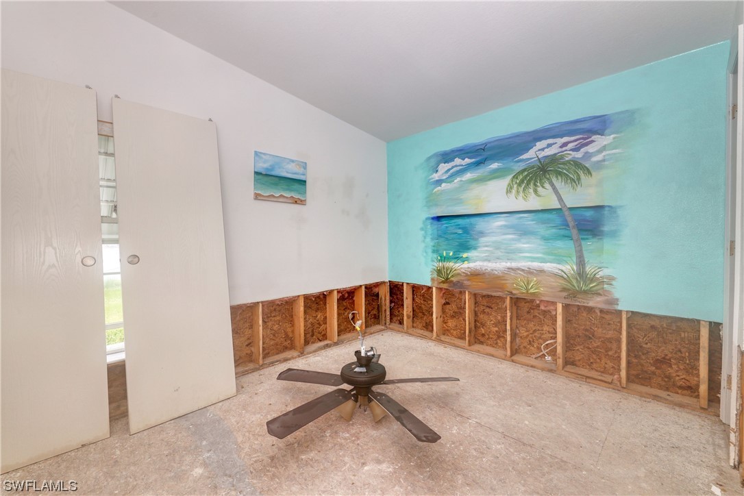 149 Raintree Lane Fort Myers, FL 33908 - Photo 18 of 22 a living room with furniture