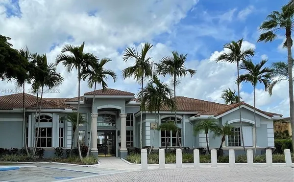 $1,777 | 9640 Northwest 2nd Street, Unit 5106, Pembroke Pines, FL 33024