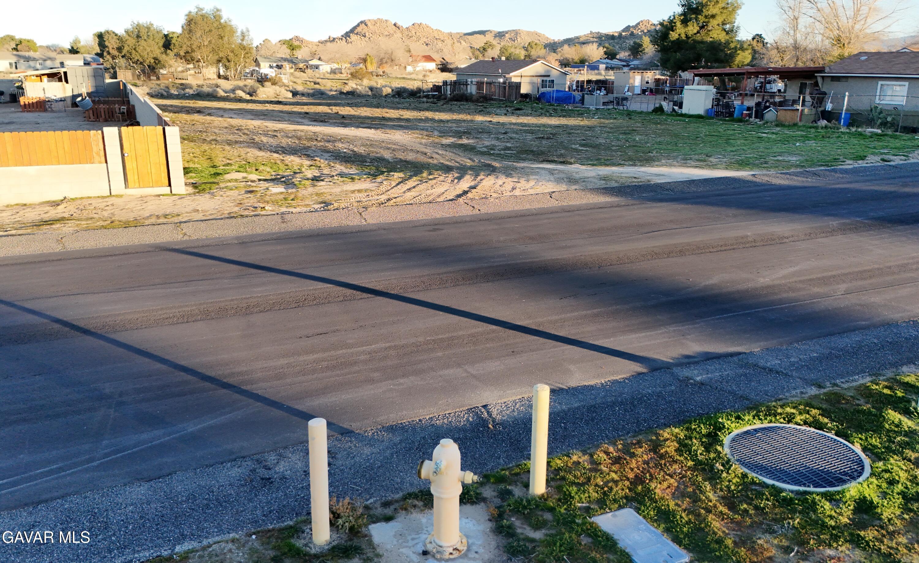 St Street East Palmdale, CA 93591 - Photo 4 of 15 02. DJI_20260115163113_0344_D