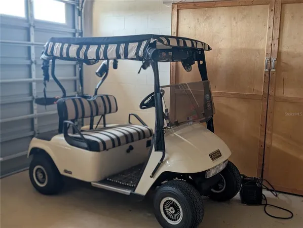 $399,900 | 4496 Strathmore Drive, Lake Wales, FL 33859