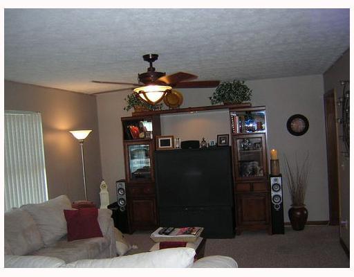 2100 Willow Road Springfield, OH 45502 - Photo 3 of 8