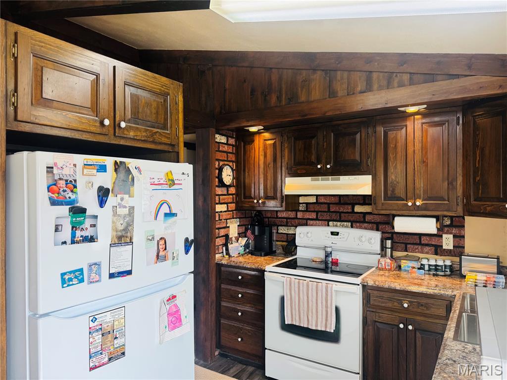 10 Ridgewood Drive Hannibal, MO 63401 - Photo 4 of 27