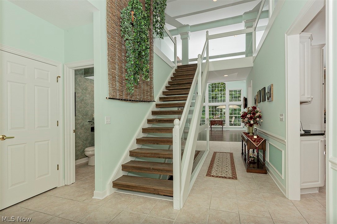 301 Burwick Road Cleveland, OH 44143 - Photo 2 of 35 Gallery Image 2