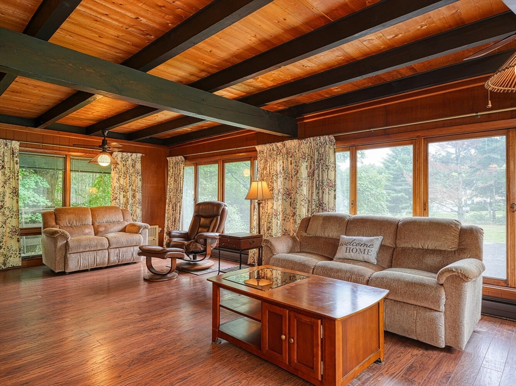 47 Mechanic Street Upton, MA 01568 - Photo 7 of 28 Gallery Image 7