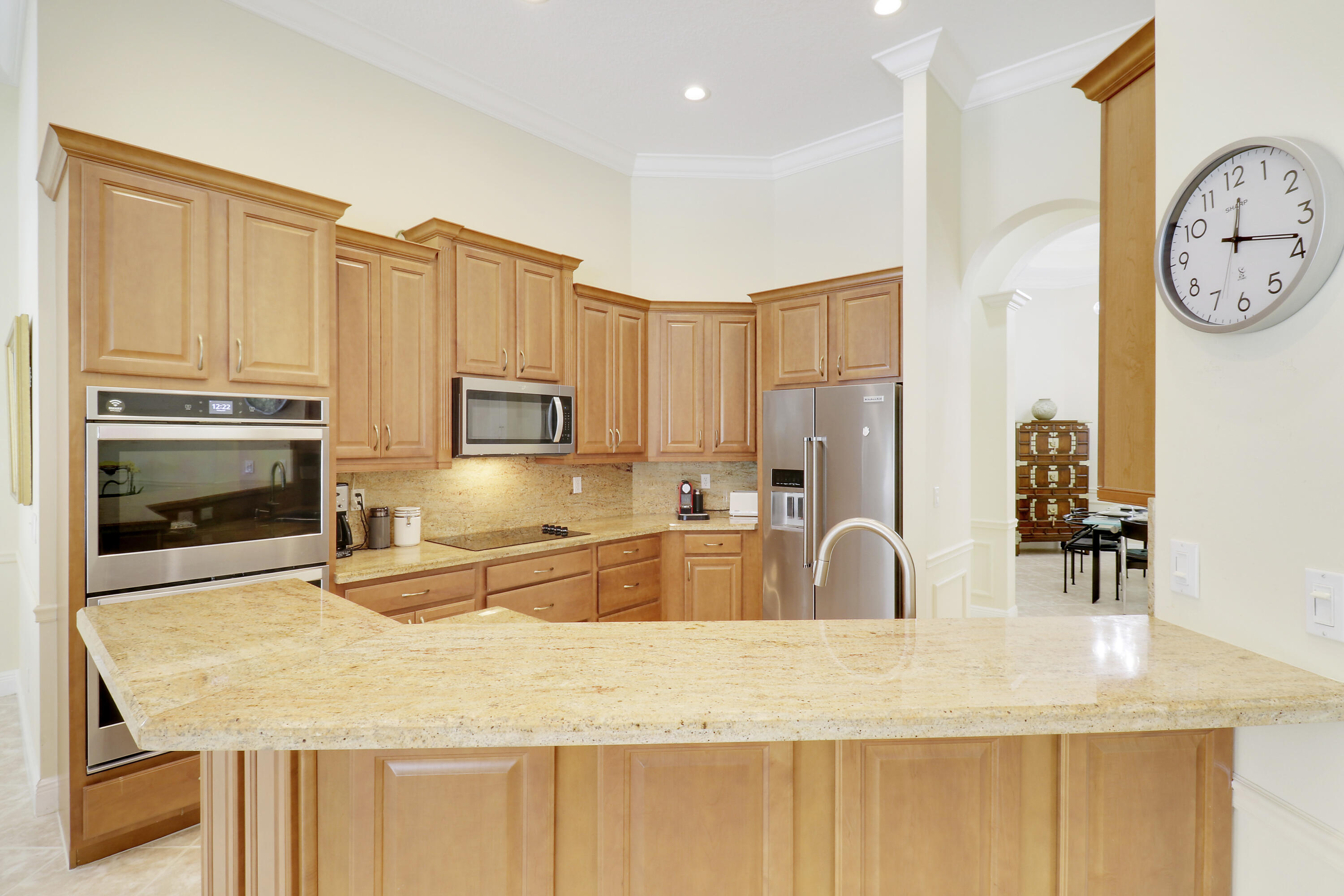 8613 Tompson Point Road Port St. Lucie, FL 34986 - Photo 22 of 78 Kitchen