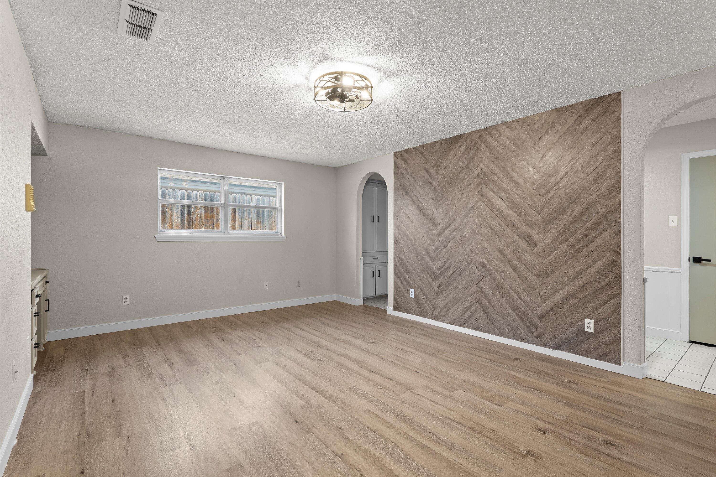 3710 75th Street Lubbock, TX 79423 - Photo 13 of 42 11-3710 75th St
