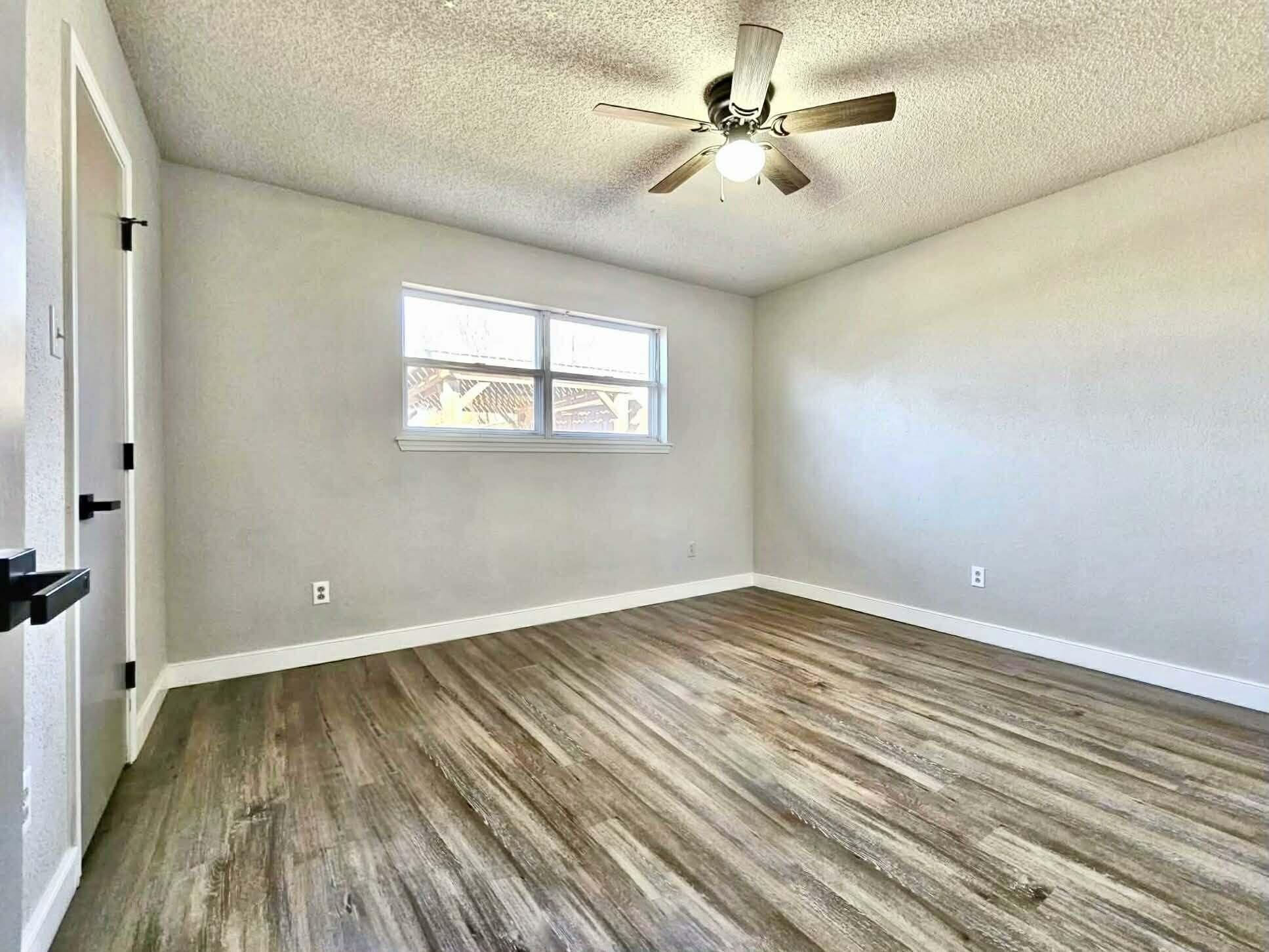 3710 75th Street Lubbock, TX 79423 - Photo 14 of 36 Back Bedroom