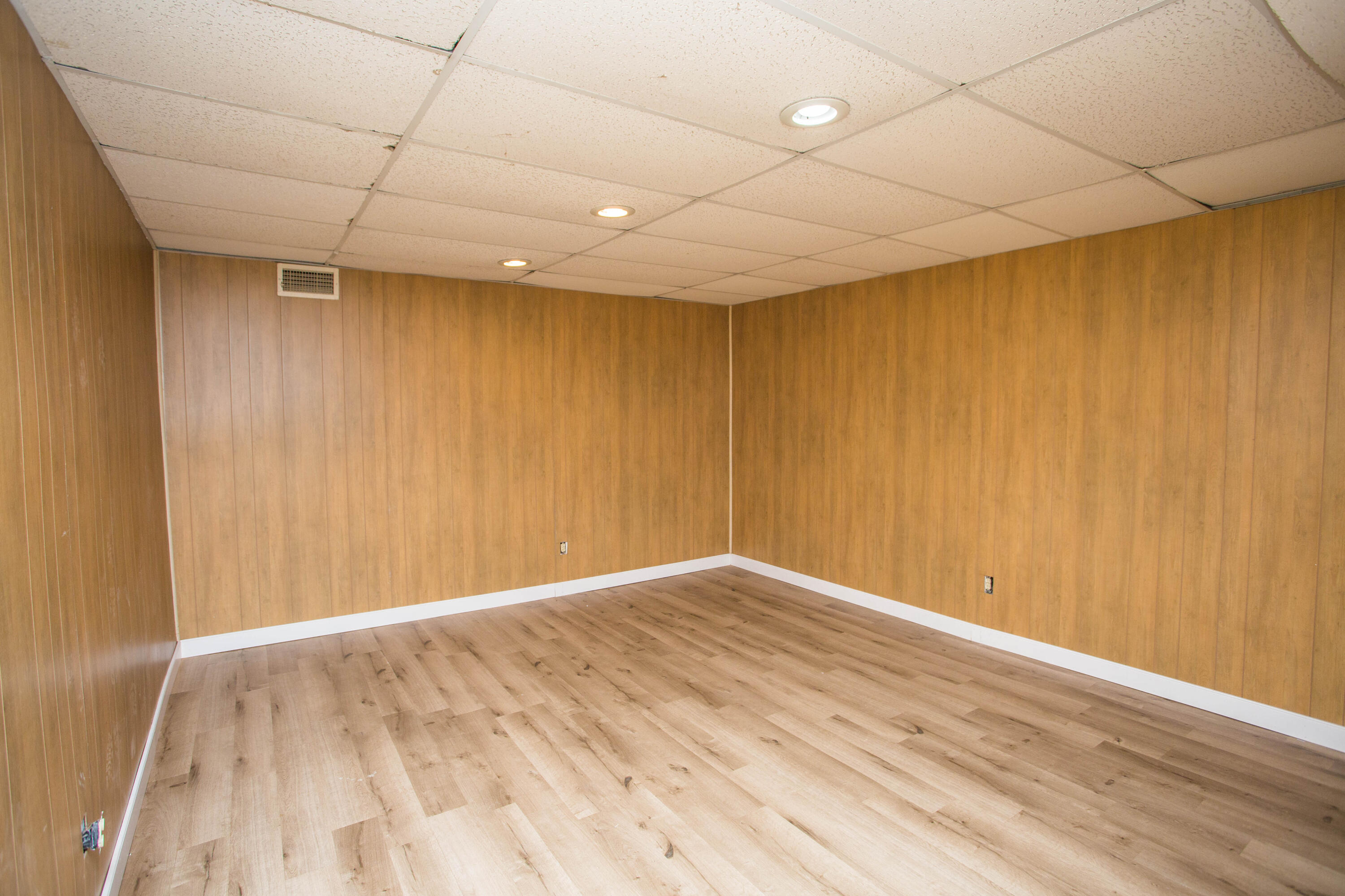 3710 75th Street Lubbock, TX 79423 - Photo 22 of 36 5V2A0387