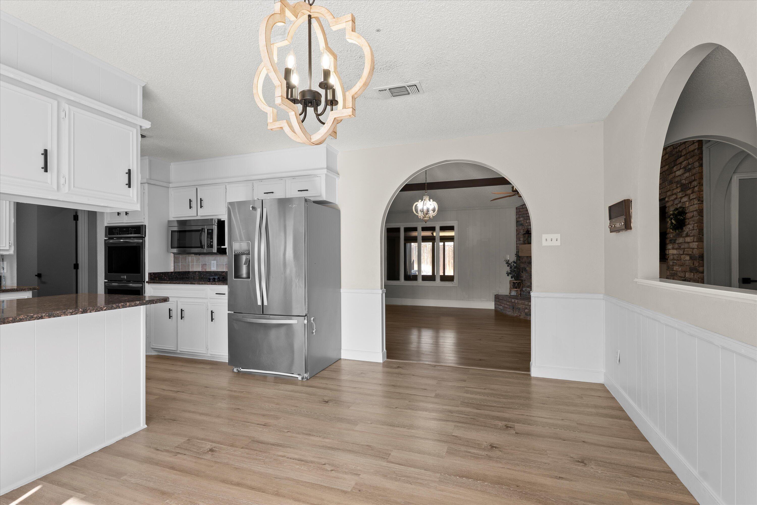 3710 75th Street Lubbock, TX 79423 - Photo 9 of 42 09-3710 75th St