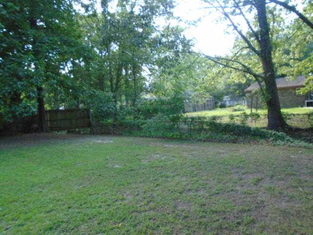 1978 Butternut Street Charleston, SC 29414 - Photo 10 of 14 DSC01457