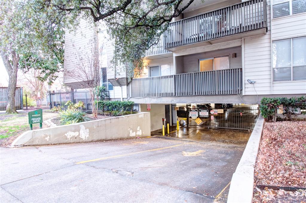 4837 Cedar Springs Road, Unit 304 Dallas, TX 75219 - Photo 20 of 32