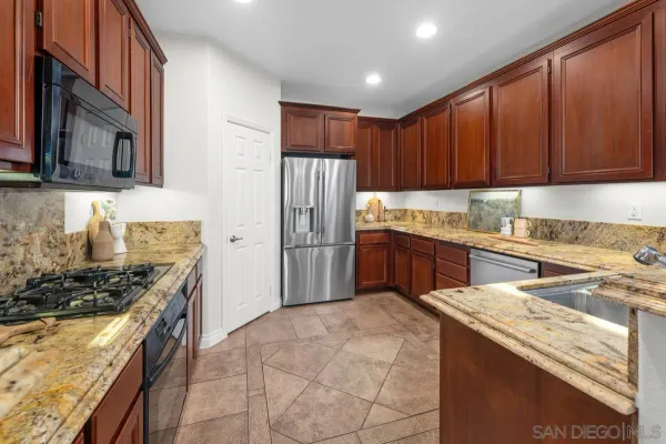 $1,025,000 | 2734 Piantino Circle, San Diego, CA 92108