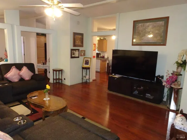 $269,000 | 212 Valencia Drive, Fairfield, CA 94533