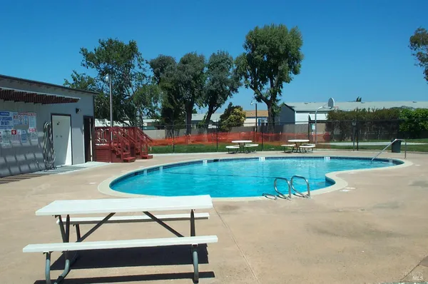 $269,000 | 212 Valencia Drive, Fairfield, CA 94533