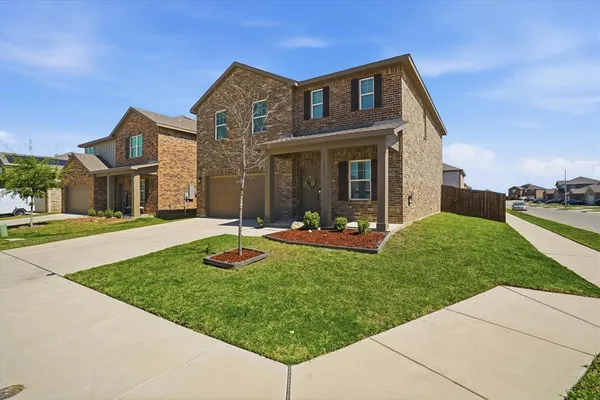 $350,000 | 10361 Bridgetown Lane, Fort Worth, TX 76036