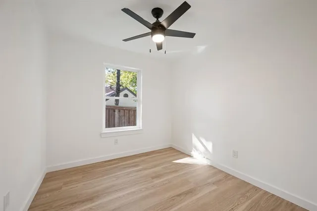 $349,000 | 504 Wild Oak Lane, Euless, TX 76039