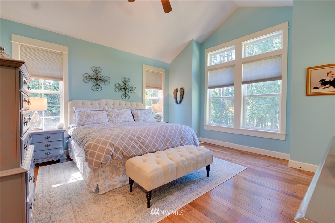 2715 Rocky Point Road Northwest Bremerton, WA 98312 - Photo 14 of 25 Gallery Image 14