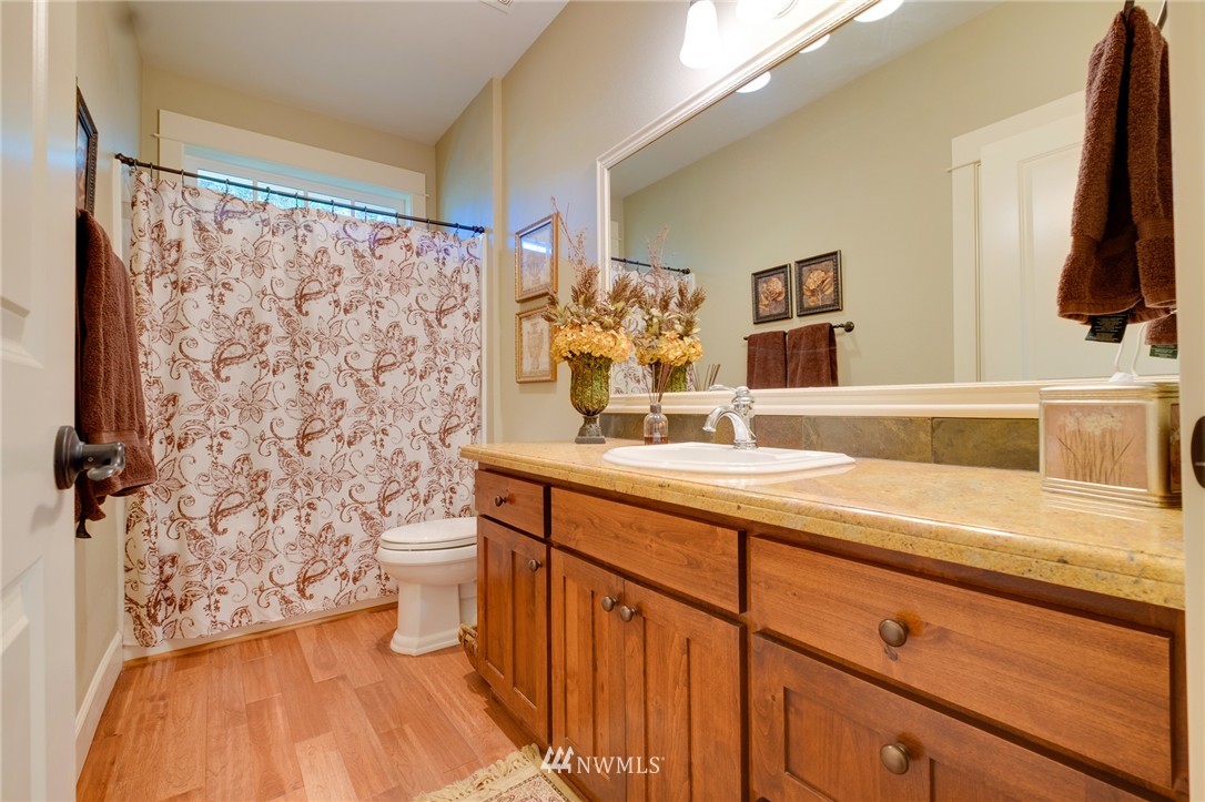 2715 Rocky Point Road Northwest Bremerton, WA 98312 - Photo 17 of 25 Gallery Image 17