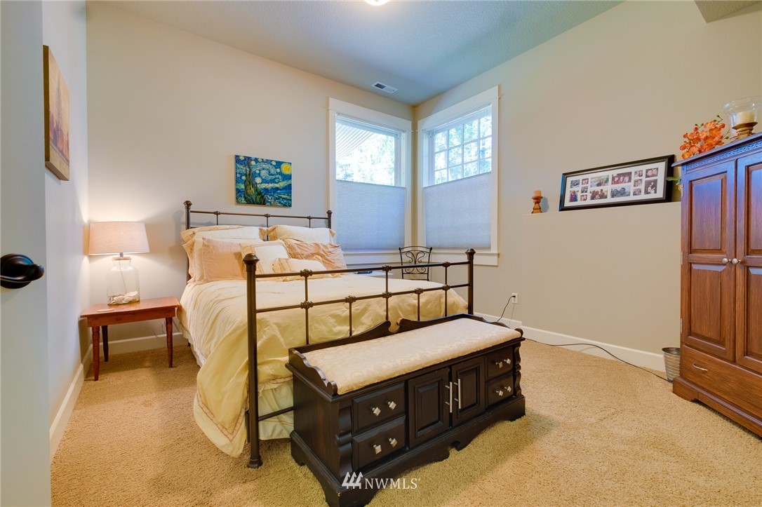 2715 Rocky Point Road Northwest Bremerton, WA 98312 - Photo 20 of 25 Gallery Image 20