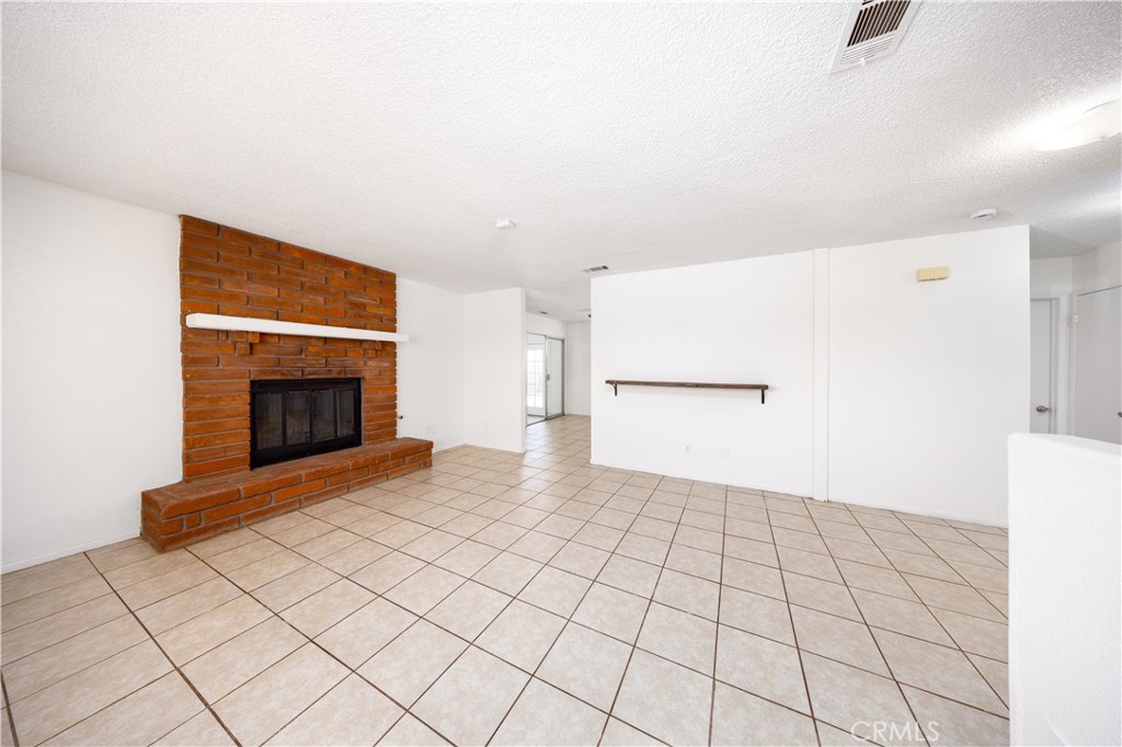 10686 Jamul Road Apple Valley, CA 92308 - Photo 3 of 23 Open space layout with new interior paint