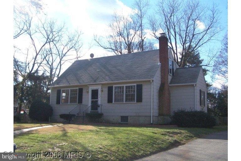 206 Huron Road Baltimore, MD 21228 - Photo 1 of 1 Exterior (Front)