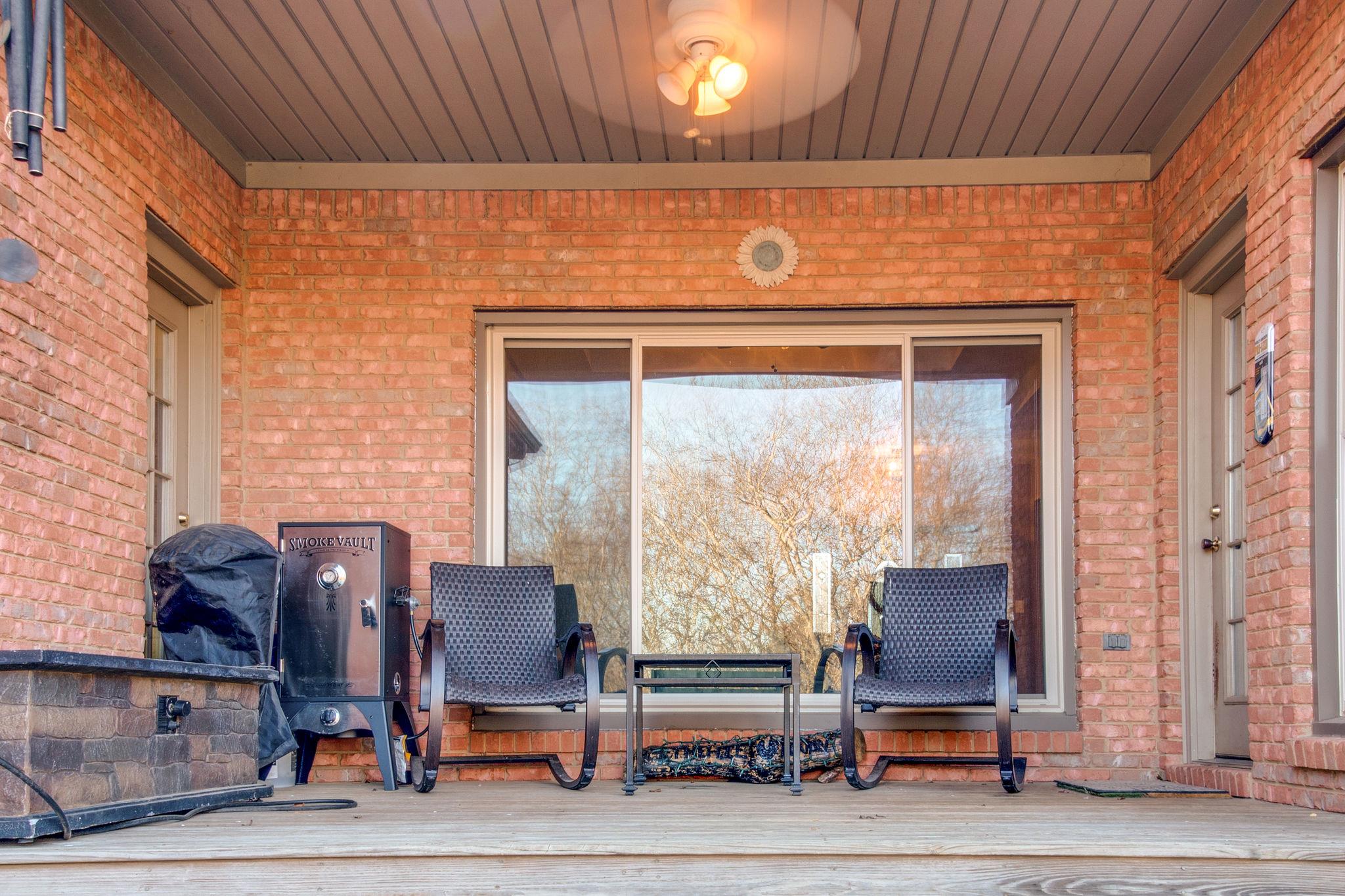 1040 Rip Steele Road Columbia, TN 38401 - Photo 20 of 25 a view of front door with lounge chair