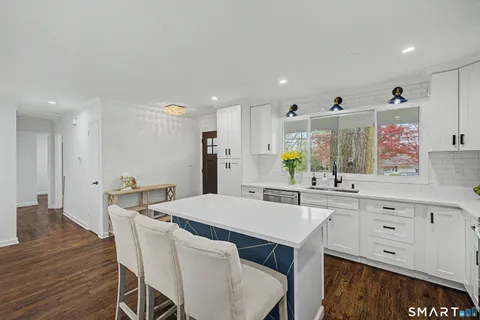 $799,000 | 30 Archer Lane, Stamford, CT 06905