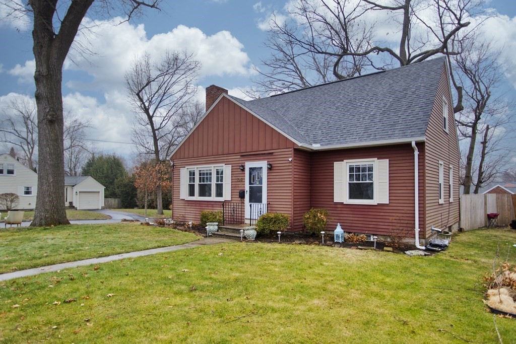 104 Ashbrook Street Springfield, MA 01118 - Photo 1 of 42 Gallery Image 1
