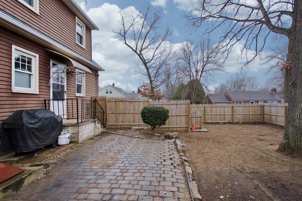 104 Ashbrook Street Springfield, MA 01118 - Photo 37 of 42 Gallery Image 37