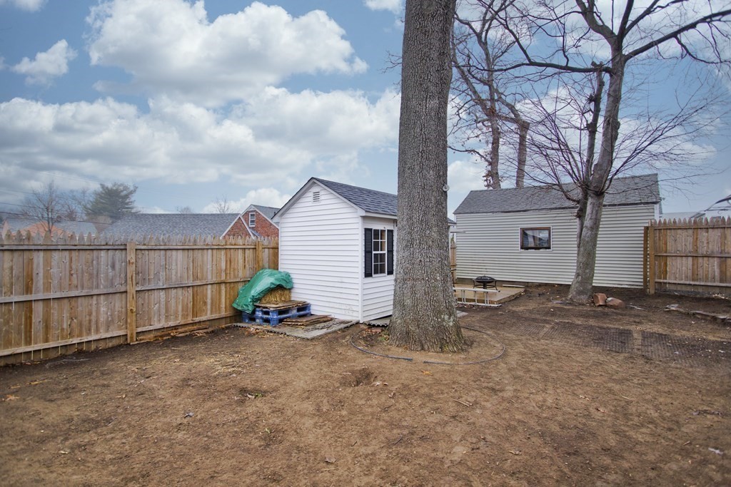 104 Ashbrook Street Springfield, MA 01118 - Photo 39 of 42 Gallery Image 39