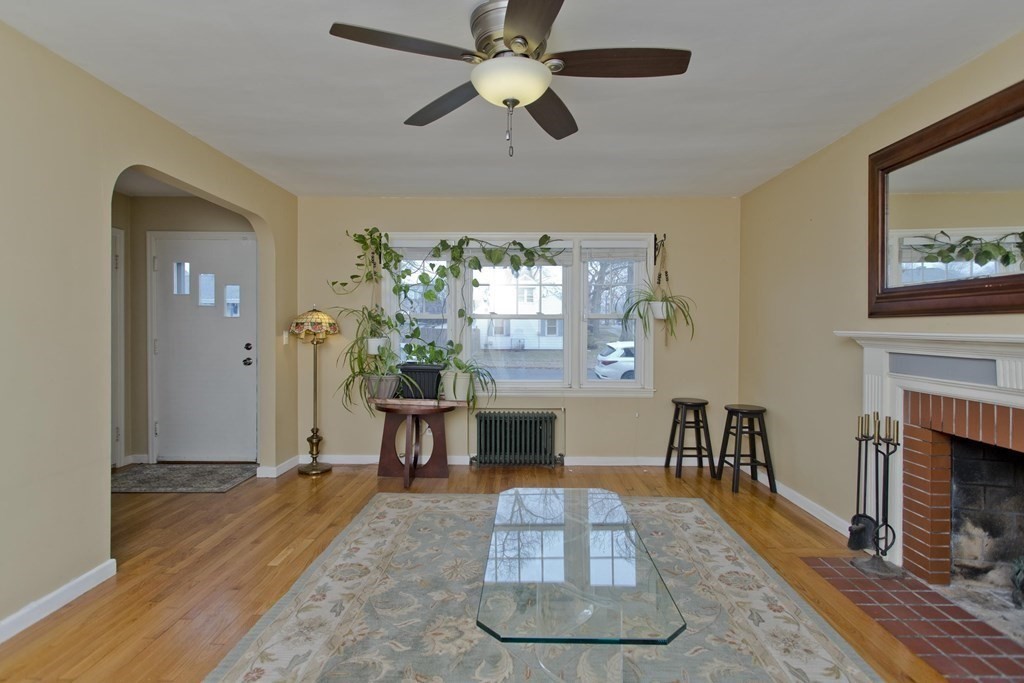 104 Ashbrook Street Springfield, MA 01118 - Photo 8 of 42 Gallery Image 8