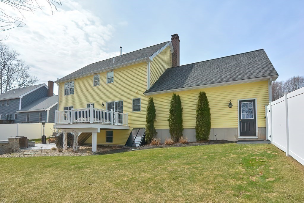 205 Morgan Road Northbridge, MA 01588 - Photo 36 of 39