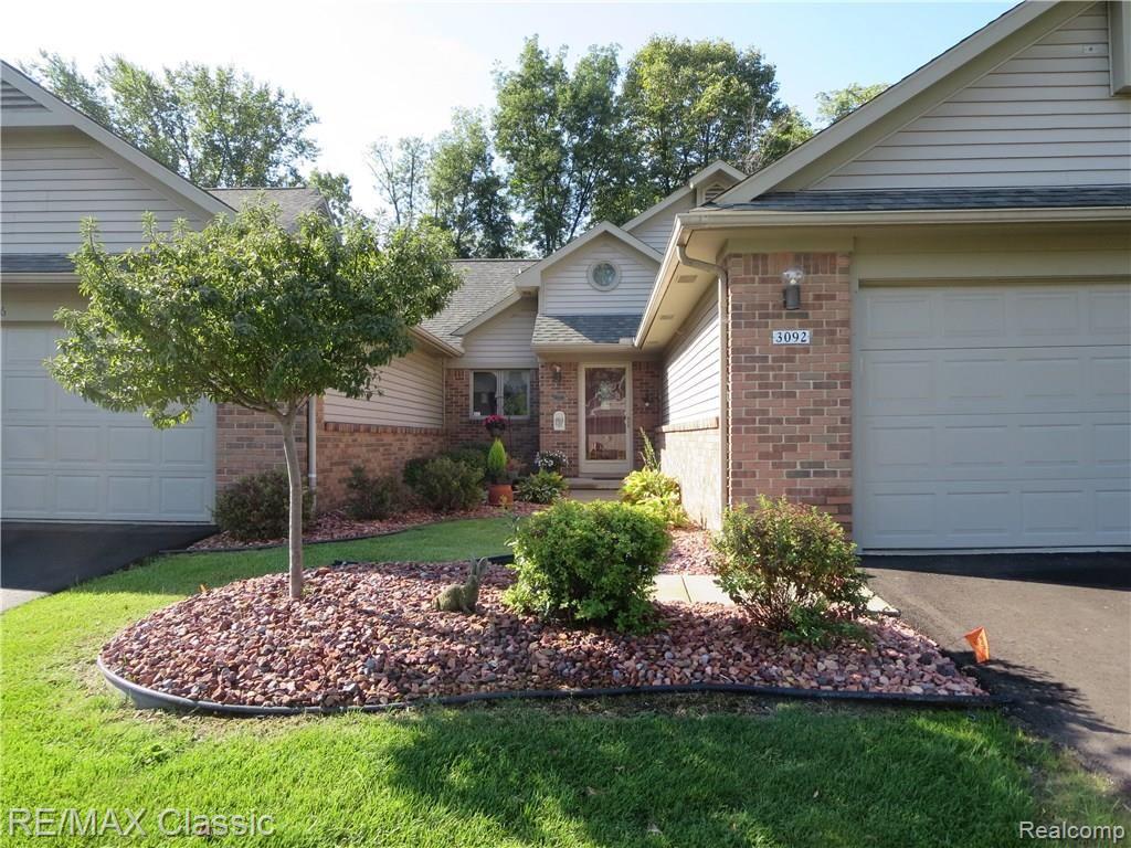3092 Rivers Edge Drive Wayne, MI 48184 - Photo 39 of 40 IMG_2545.JPG