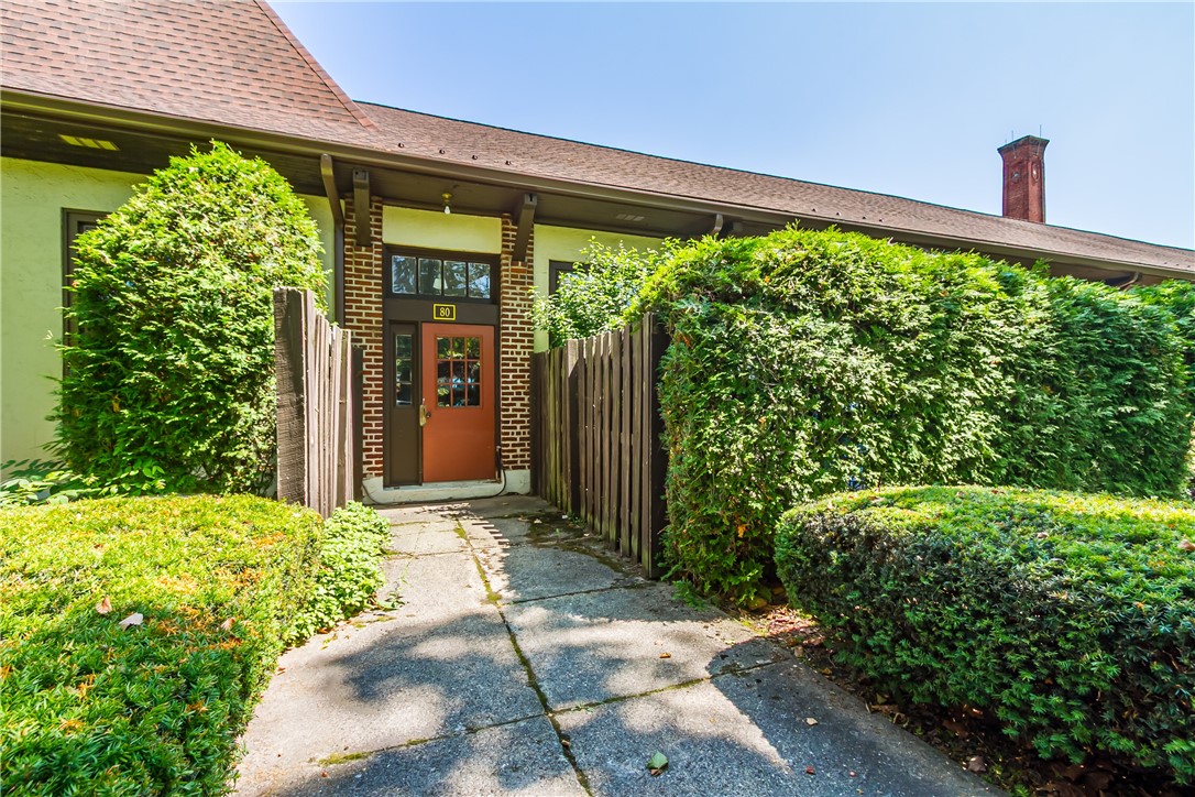 906 Meigs Street Rochester, NY 14620 - Photo 27 of 43 Community Gym Entrance