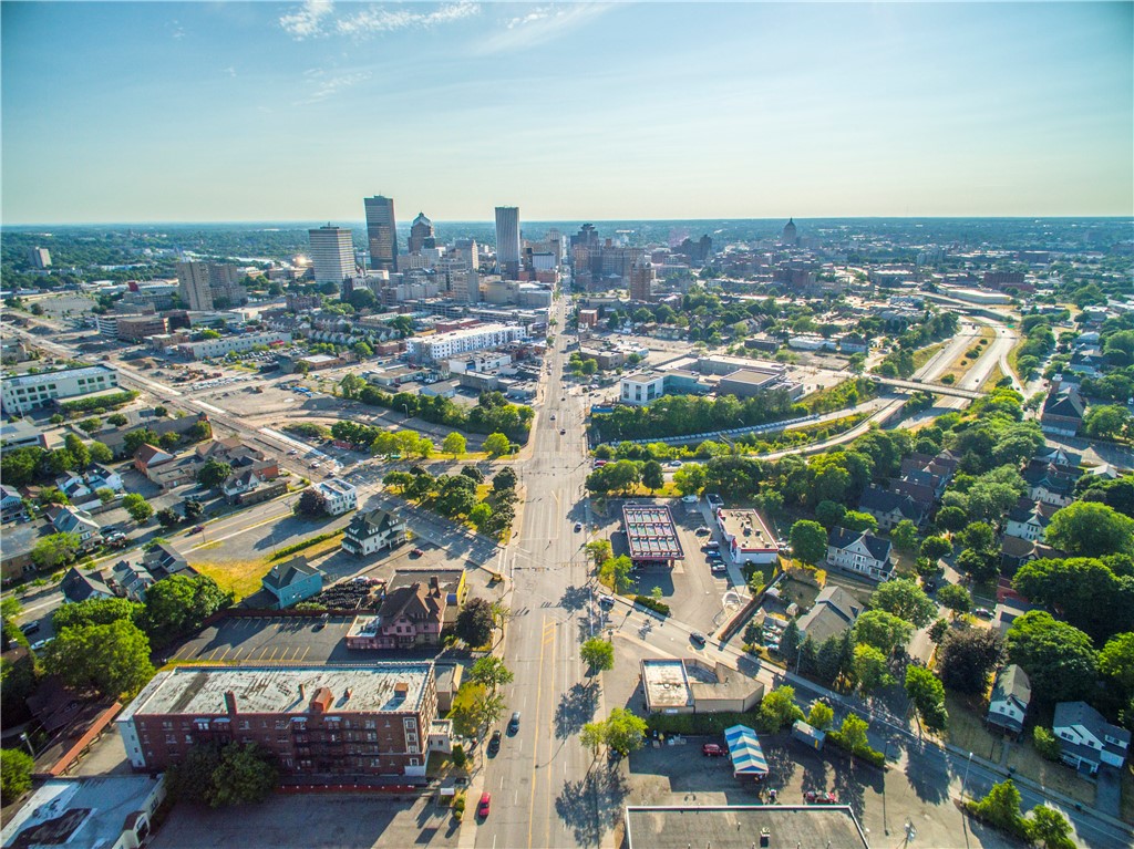 906 Meigs Street Rochester, NY 14620 - Photo 36 of 43 Walk to Downtown Rochester!