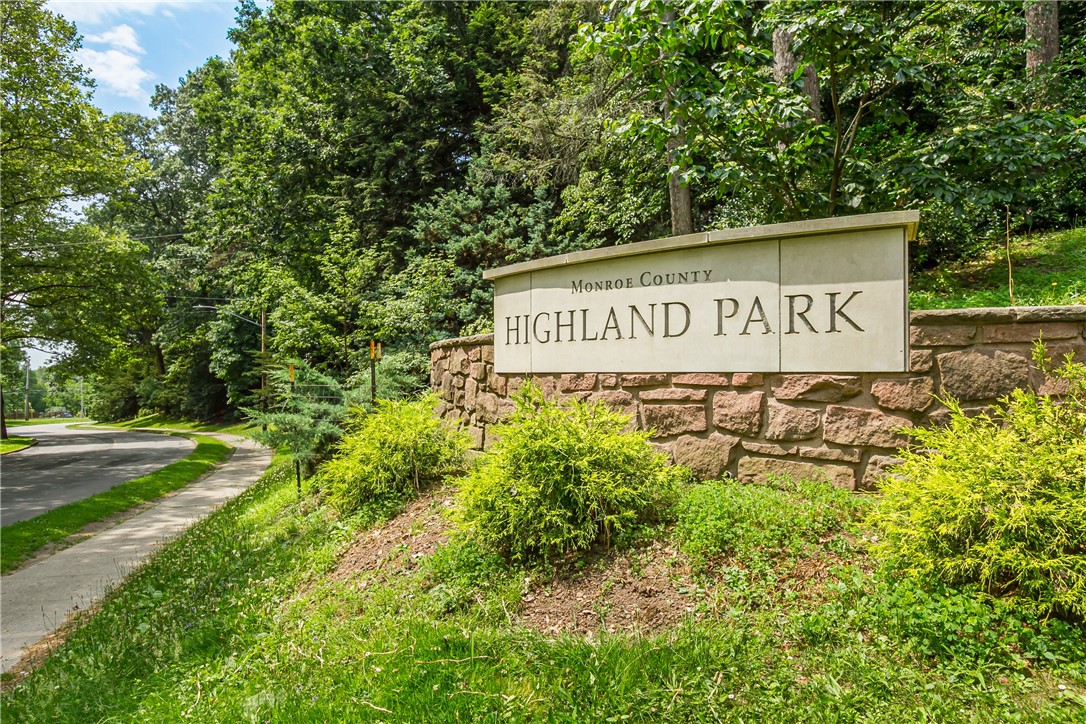 906 Meigs Street Rochester, NY 14620 - Photo 40 of 43 Walk to Highland Park