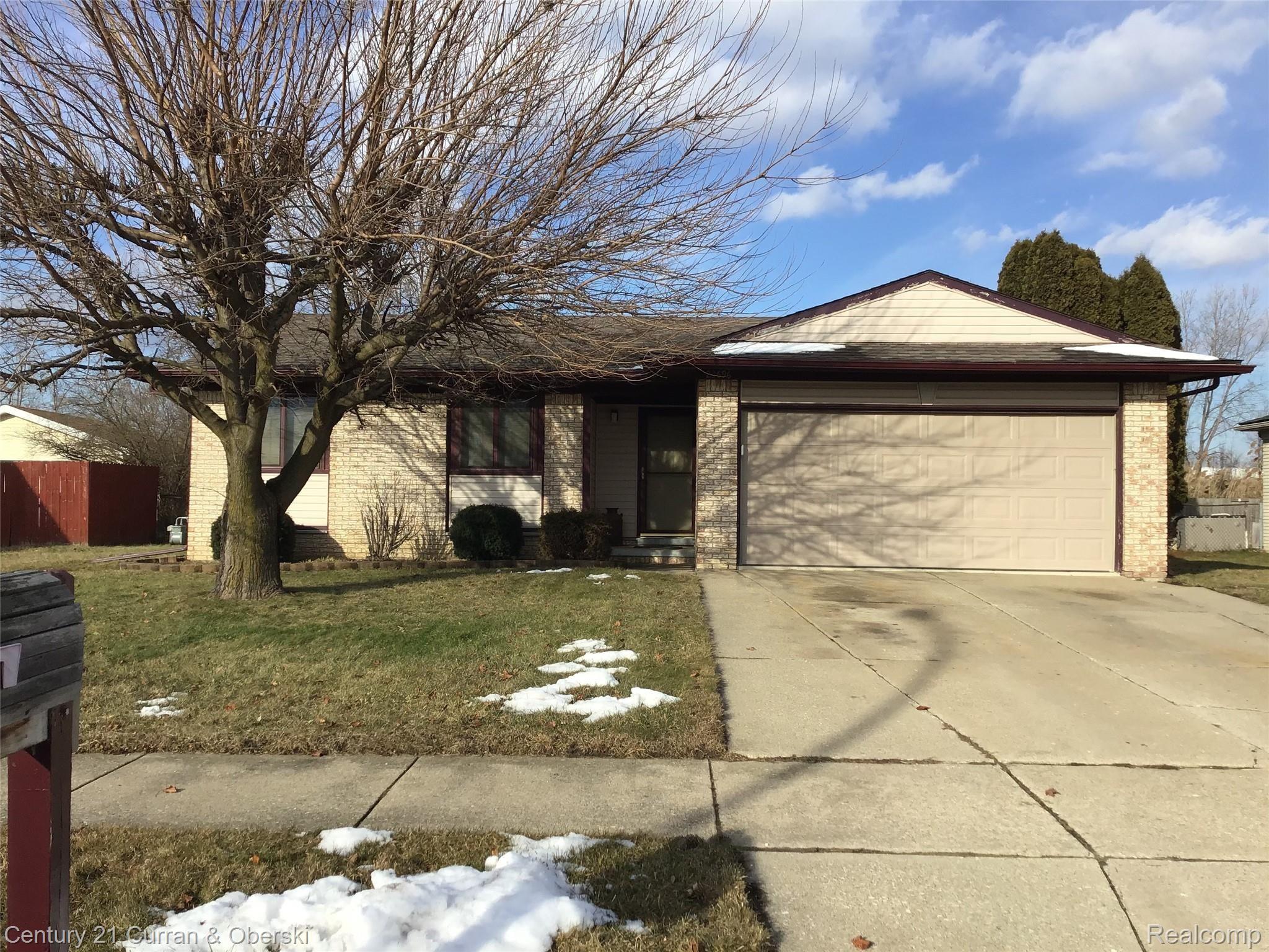 Ranch in Brownstown Twp