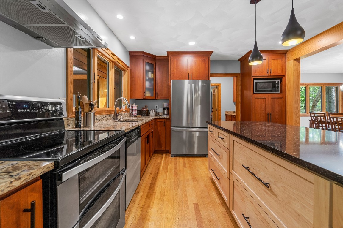 83 Noyes Road Vestal, NY 13850 - Photo 9 of 47 Gallery Image 9
