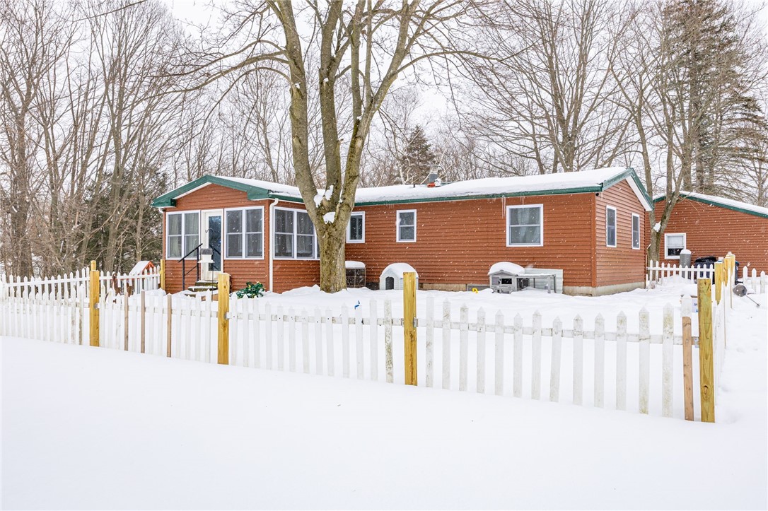 4129 Hosey Road Manchester, NY 14522 - Photo 3 of 31