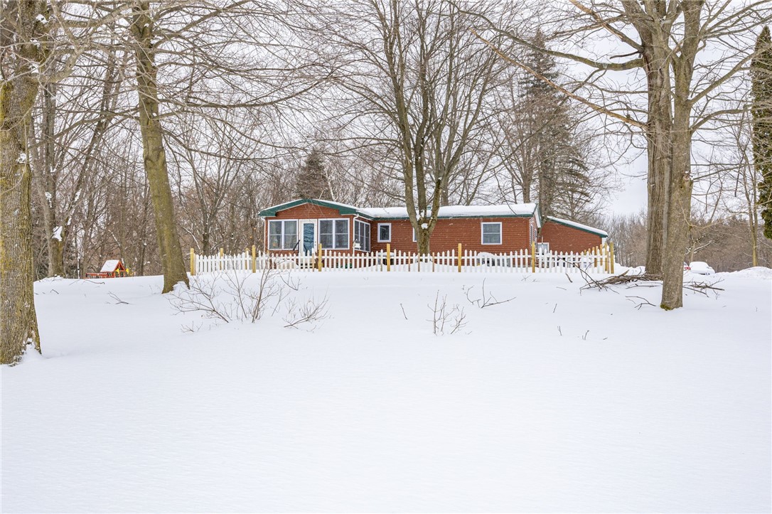 4129 Hosey Road Manchester, NY 14522 - Photo 4 of 31