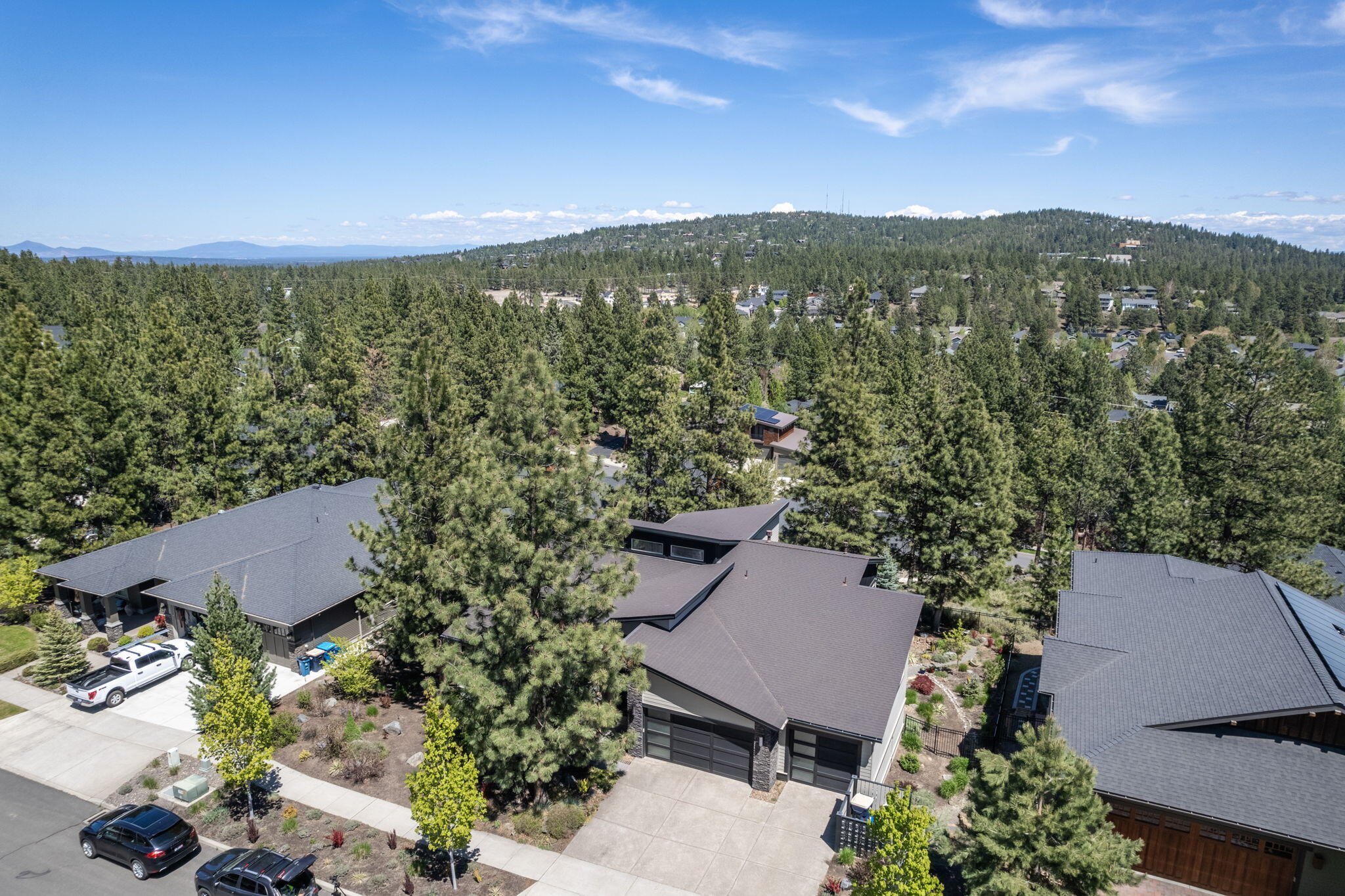 3331 Northwest Shevlin Ridge Bend, OR 97703 - Photo 65 of 68 2024_05_20_3331_nw_shevlin_ridge-drone-6