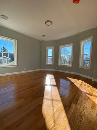 $3,400 | 20 Kenton Road, Unit 3, Boston, MA 02130