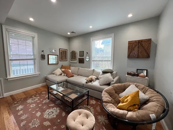 $3,400 | 20 Kenton Road, Unit 3, Boston, MA 02130