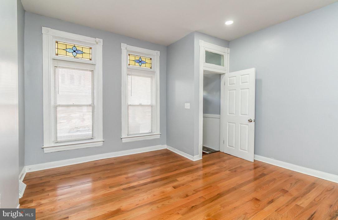 1631 Appleton Street Baltimore, MD 21217 - Photo 3 of 21 Gallery Image 3